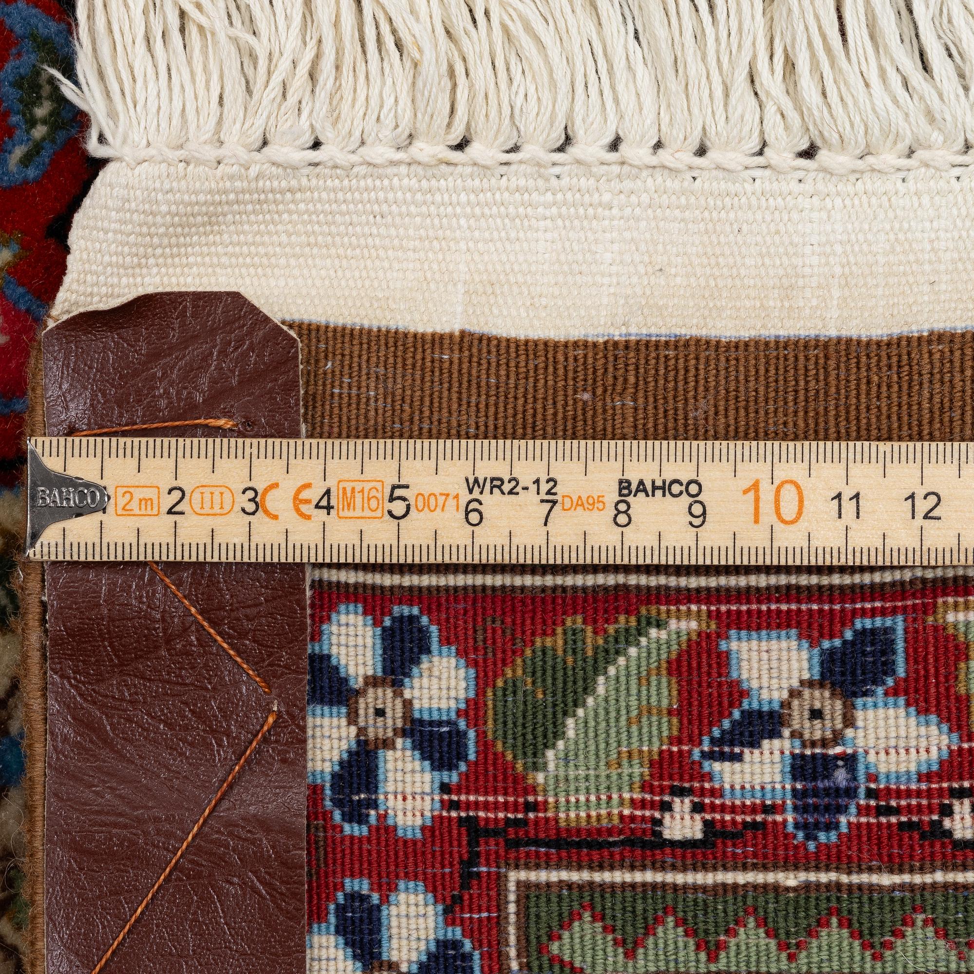 Gallerimatta, Ghom, ca 263 x 72 cm.