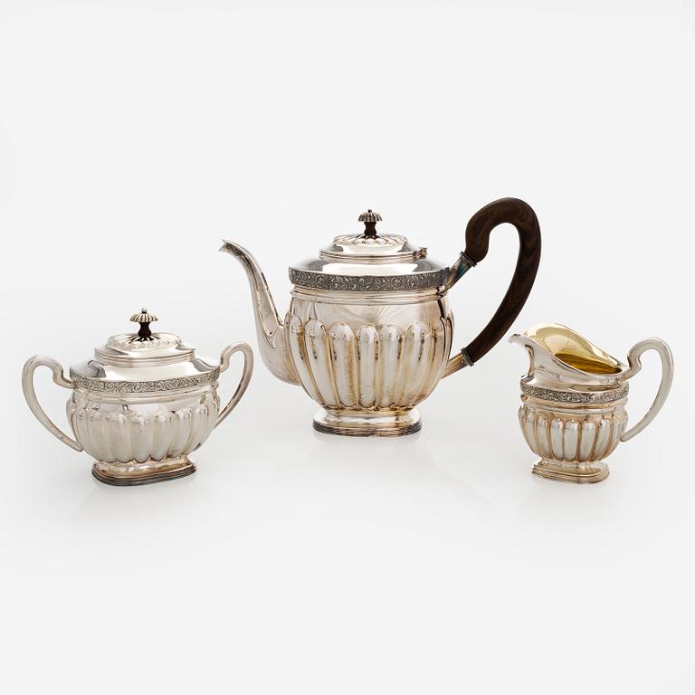 Coffee service, three parts, silver, Kultakeskus Oy, Hämeenlinna 1968-1980.