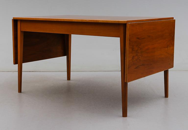 SKRIVBORD, David Rosén, Svenska Möbelfabriken, 1900-talets mitt.