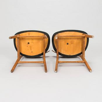 Hans J. Wegner, stolar, ett par, "CH-30", Carl Hansen & Søn, Danmark, 1950-60-tal.