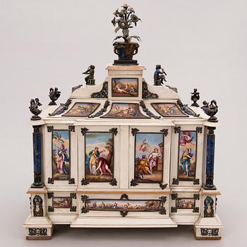LIPAS, kellolla, todennäköisesti Wien, 1800-luvun jälkipuoli.
