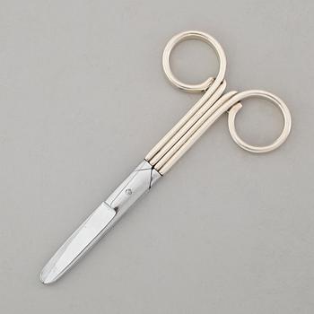 DRUVSAX, silver, Sigvard Bernadotte, Firma Georg Jensen, Köpenhamn, efter 1945, svenska importstämplar.