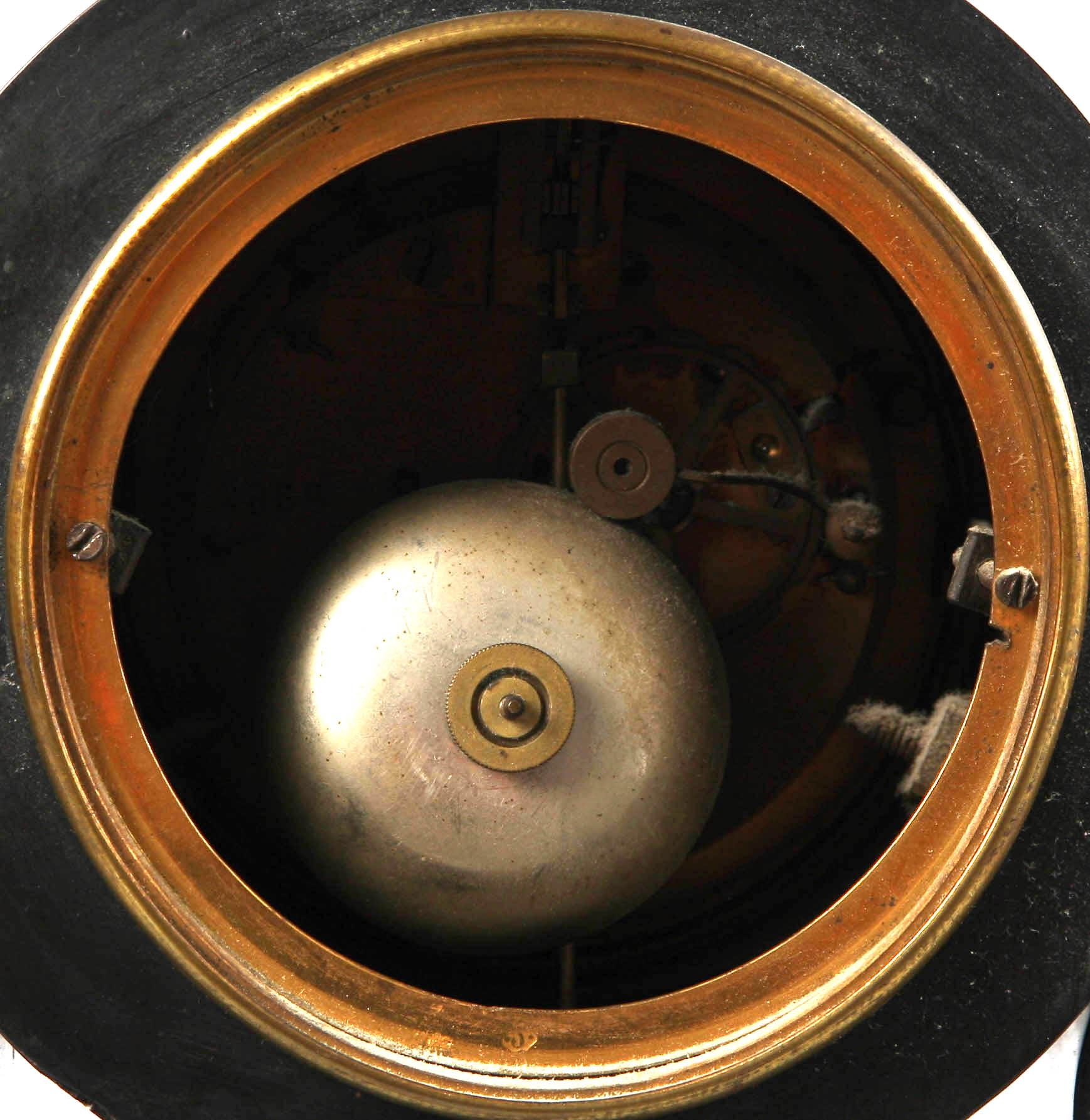 Bordspendyl sekelskiftet 1900.