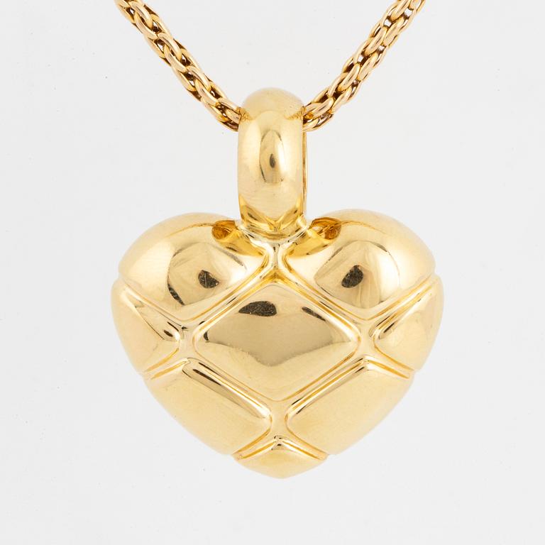 KEDJA med HJÄRTA,  18K guld.