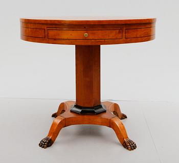 KARUSELLBORD, Karl Johan, 1800-talets mitt.