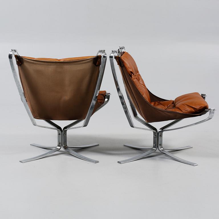 FÅTÖLJER, ett par "Falcon chair", Sigurd Russel, Vatne möbler, Norge, 1970-tal.