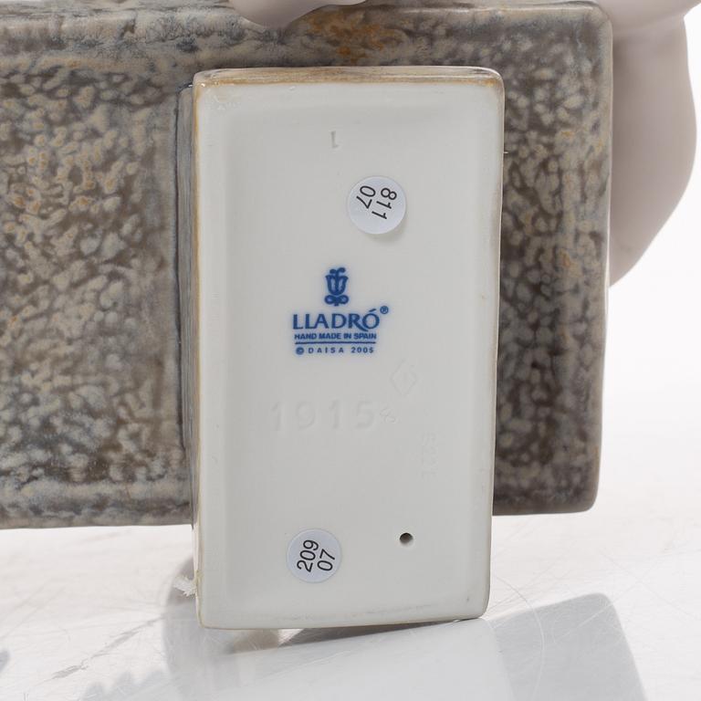 Juan Carlos Ferri Herrero, figurin, "Heaven's playground", Lladró, Spanien, 2006-2007.