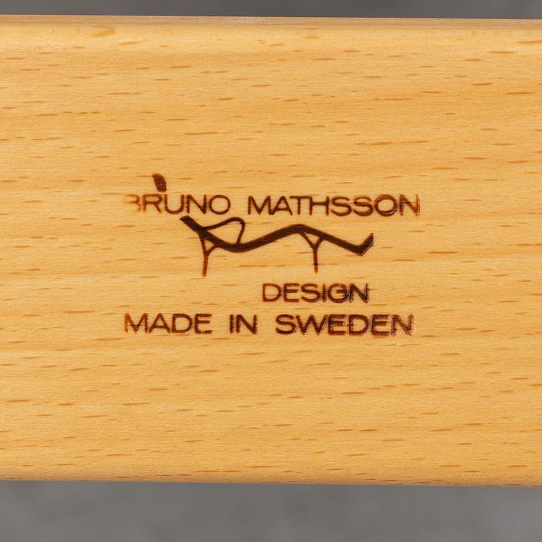 A Miranda lounge chair by Bruno Mathsson, dated 2001.
