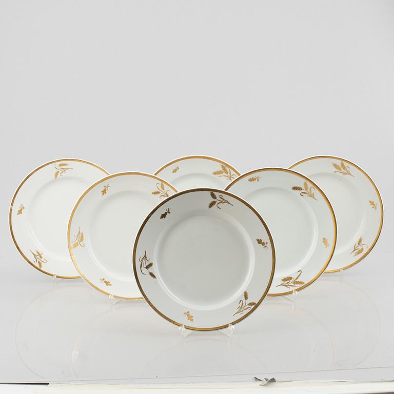 A set of eleven German porcelain plates, Fürstenberg, 19th century.