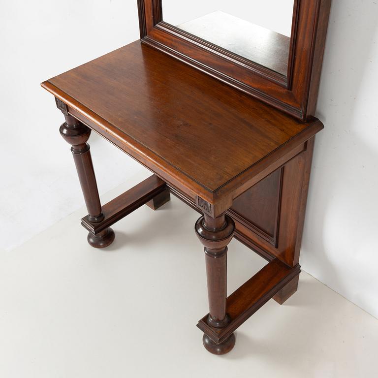 A mirror and console table, second half of the 19th century.