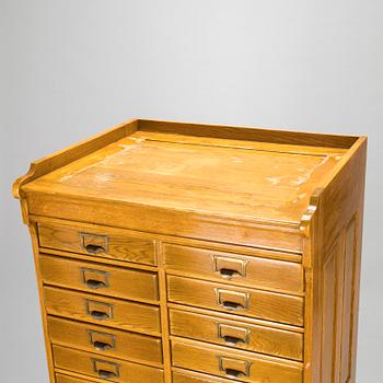 Arkivskåp, Billnäs, 1920-30-tal.