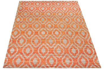 Matta, orientalsik, ca. 240 x 168 cm.