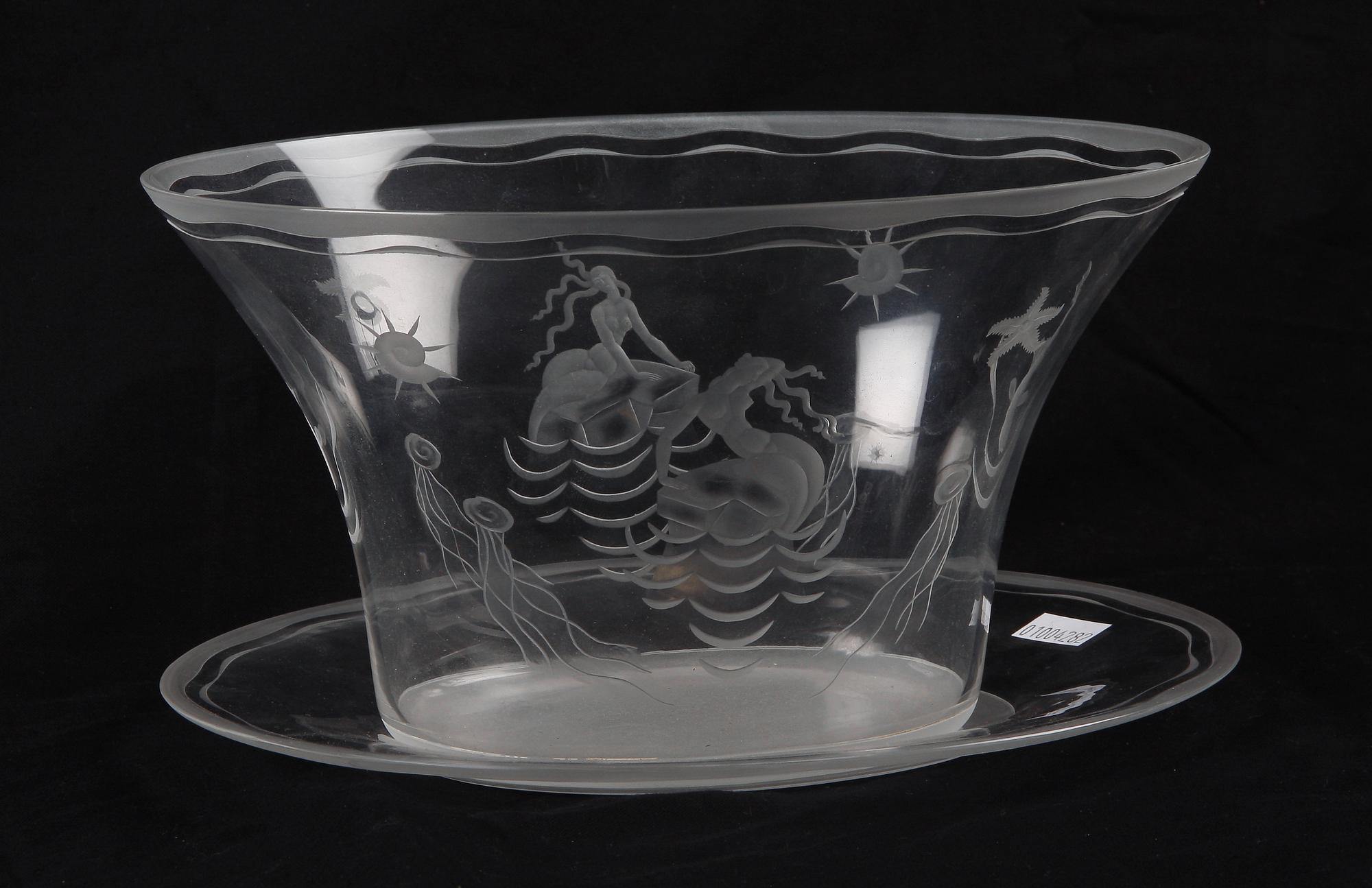 SKÅL PÅ FAT, glas, Orrefors, 1920/30-tal.