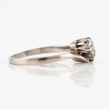 Ring, so-called twin ring, 18K white gold with old-cut diamonds.