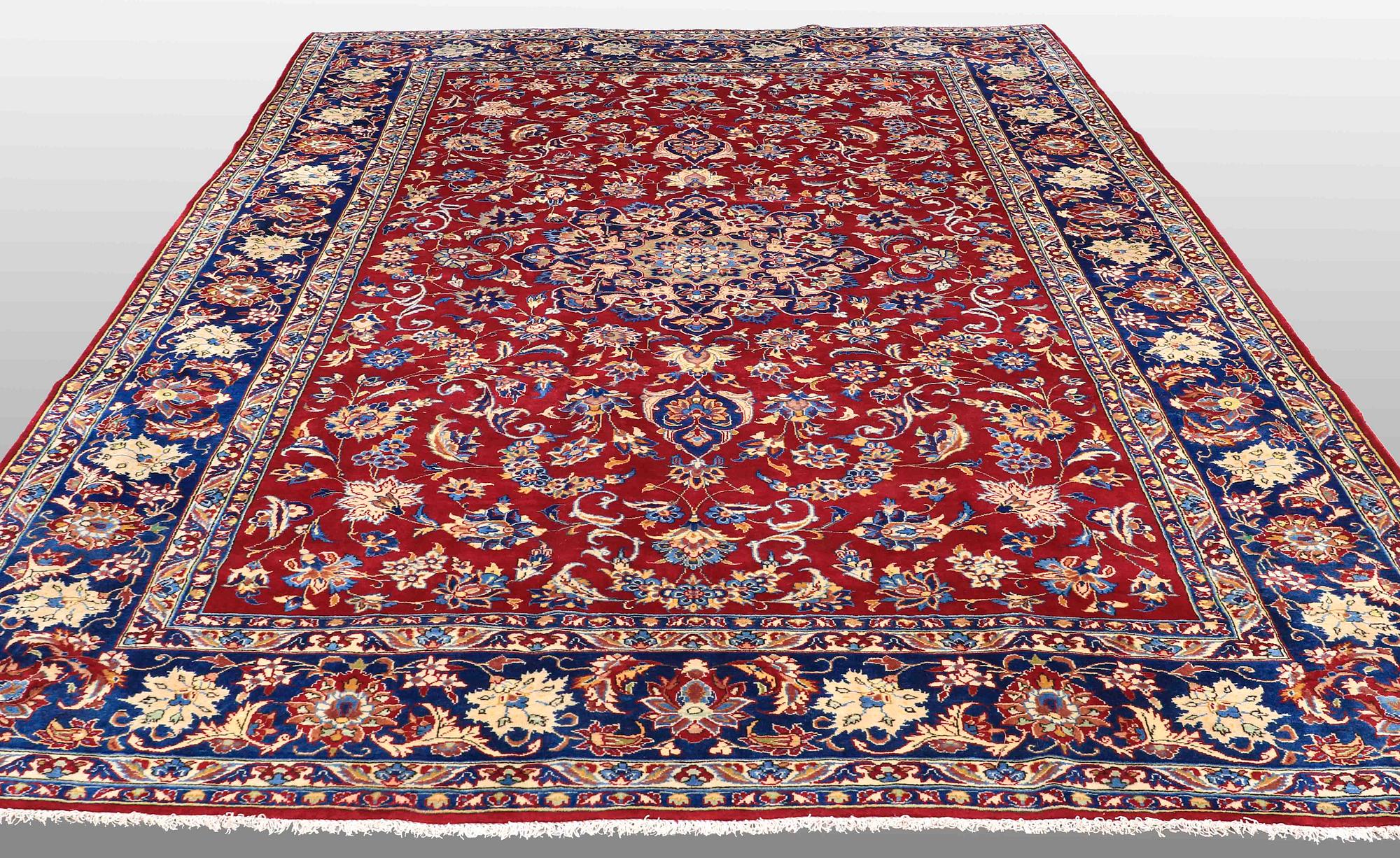 MATTA, Najafabad, ca 382 x 260 cm.