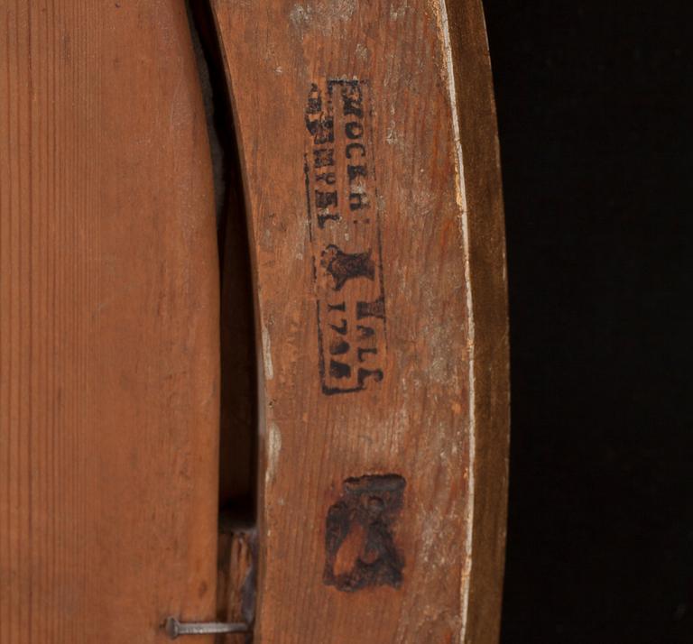 SPEGELLAMPETTER, för två ljus, ett par, av Johan Åkerblad (mästare i Stockholm 1758-1799). Gustavianska.