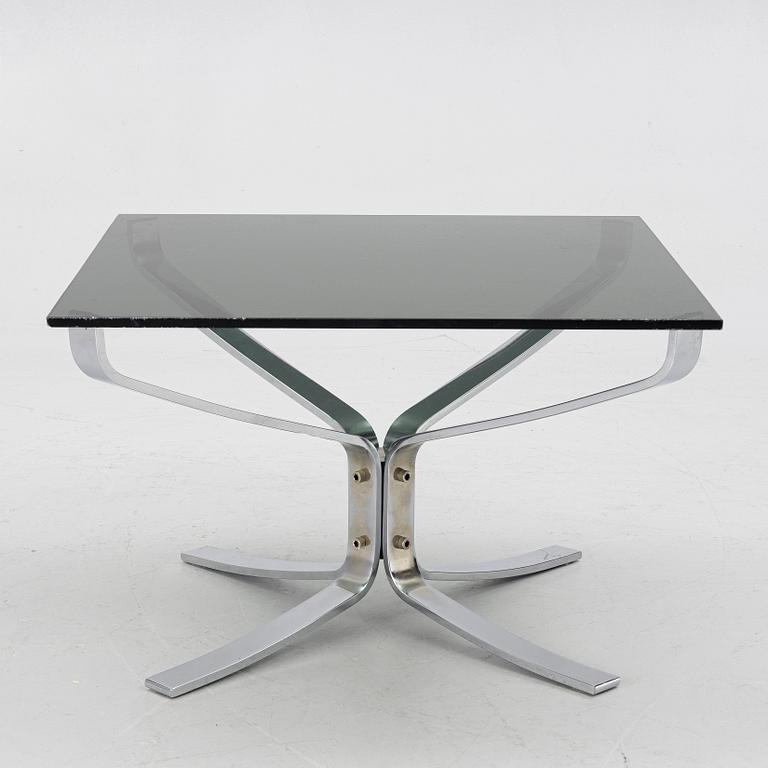 Sigurd Ressel, soffbord, "Falcon", Vatne Möbler, Norge, 1970-tal.