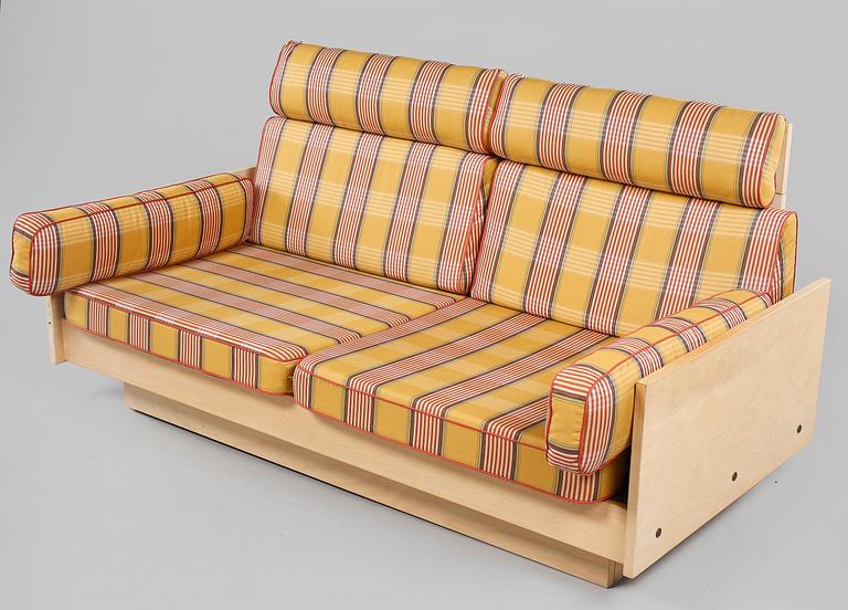 SOFFA, Ben af Schultén, Artek, 1980/90-tal.