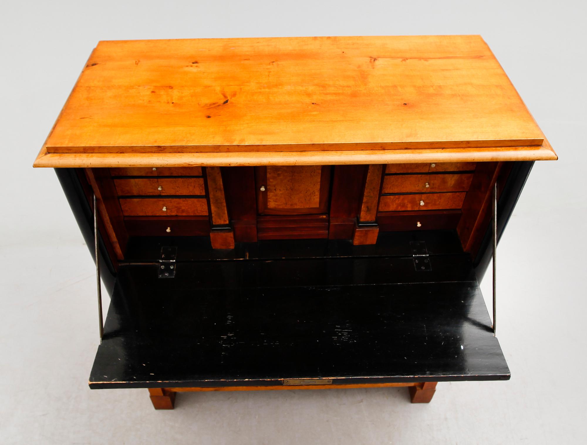 CHIFFONJÉ, 1800-talets första hälft.