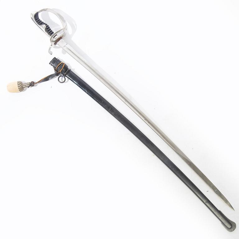 Sabel, tysk, 1900-tal, med balja.