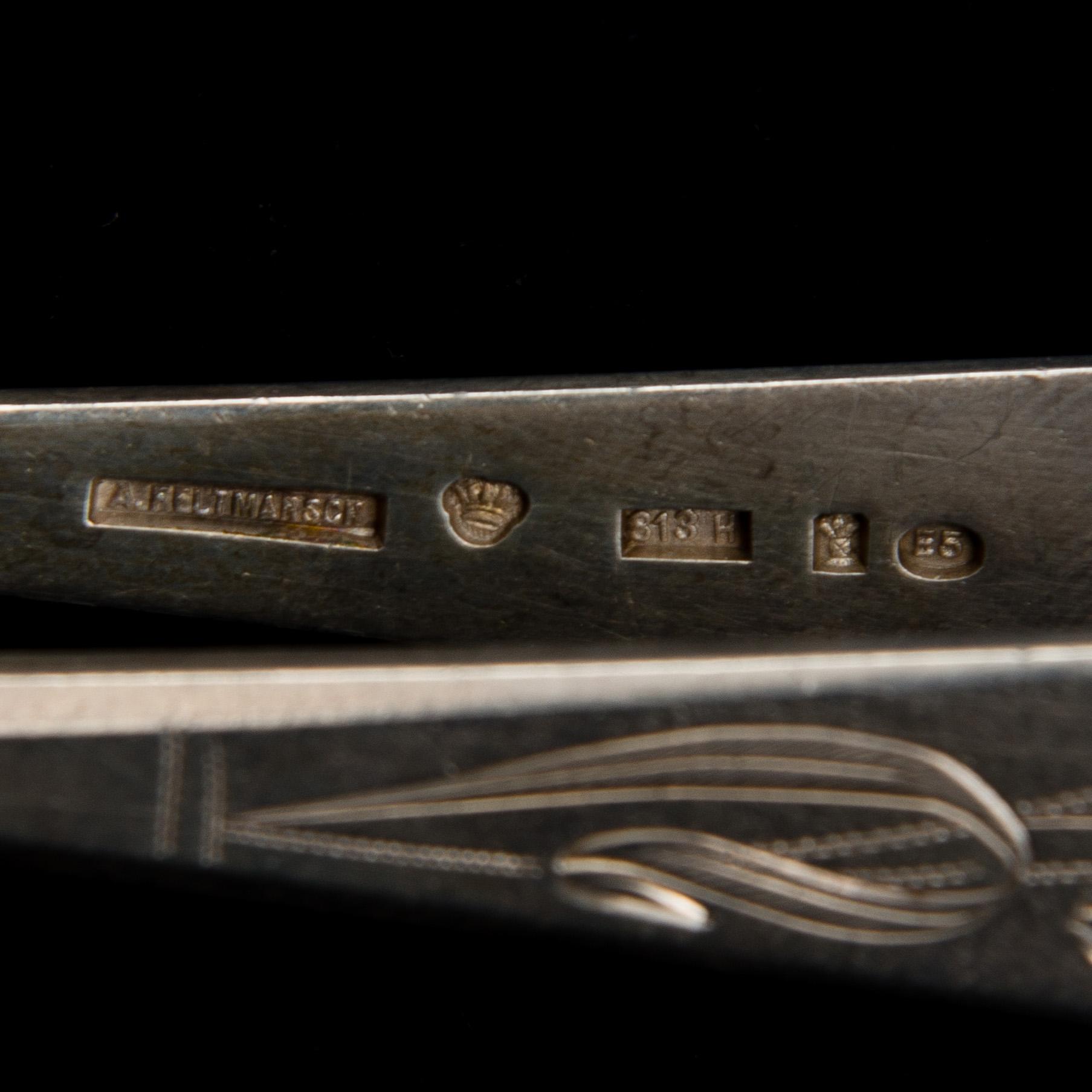 BESTICK, 31 st, silver, Finland, Sverige, Frankrike, Ryssland. 1800-tal och 1900-talets första hälft. Totalvikt 738 g.