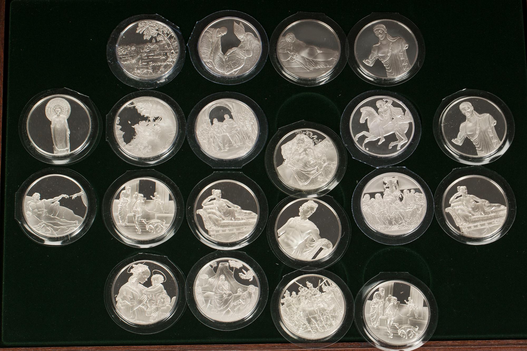 MEDALJER, 200 st, sterlingsilver, Franklin Mint. 1900-talets fjärde kvartal. Total vikt ca 10 kg.