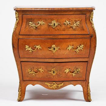 Byrå, Stockholmsarbete, 1700-talets senare del, Rokoko.