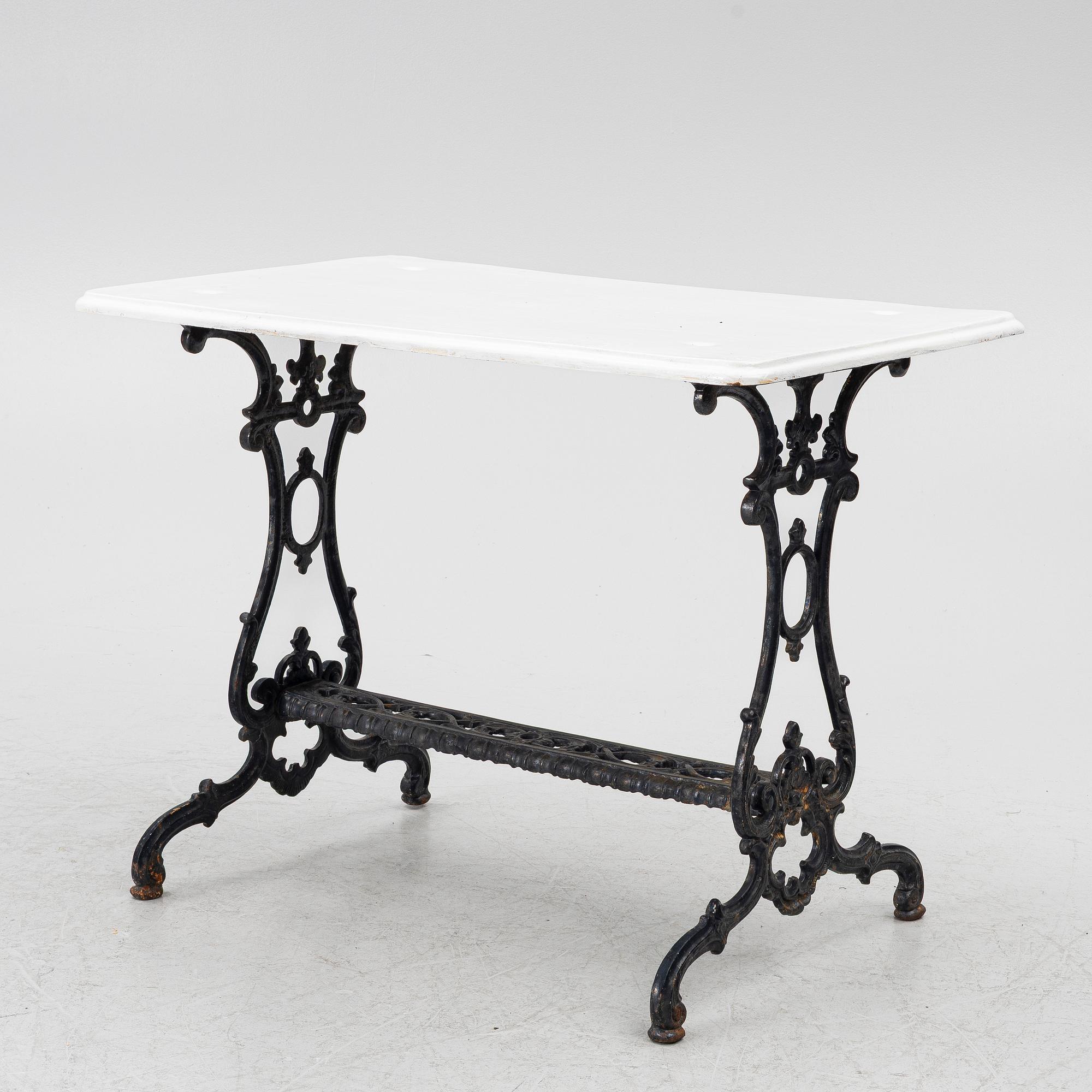 Trädgårdsbord, 1900-talets andra hälft.