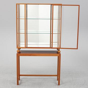 JOSEF FRANK, a model 2077 show cabinet.