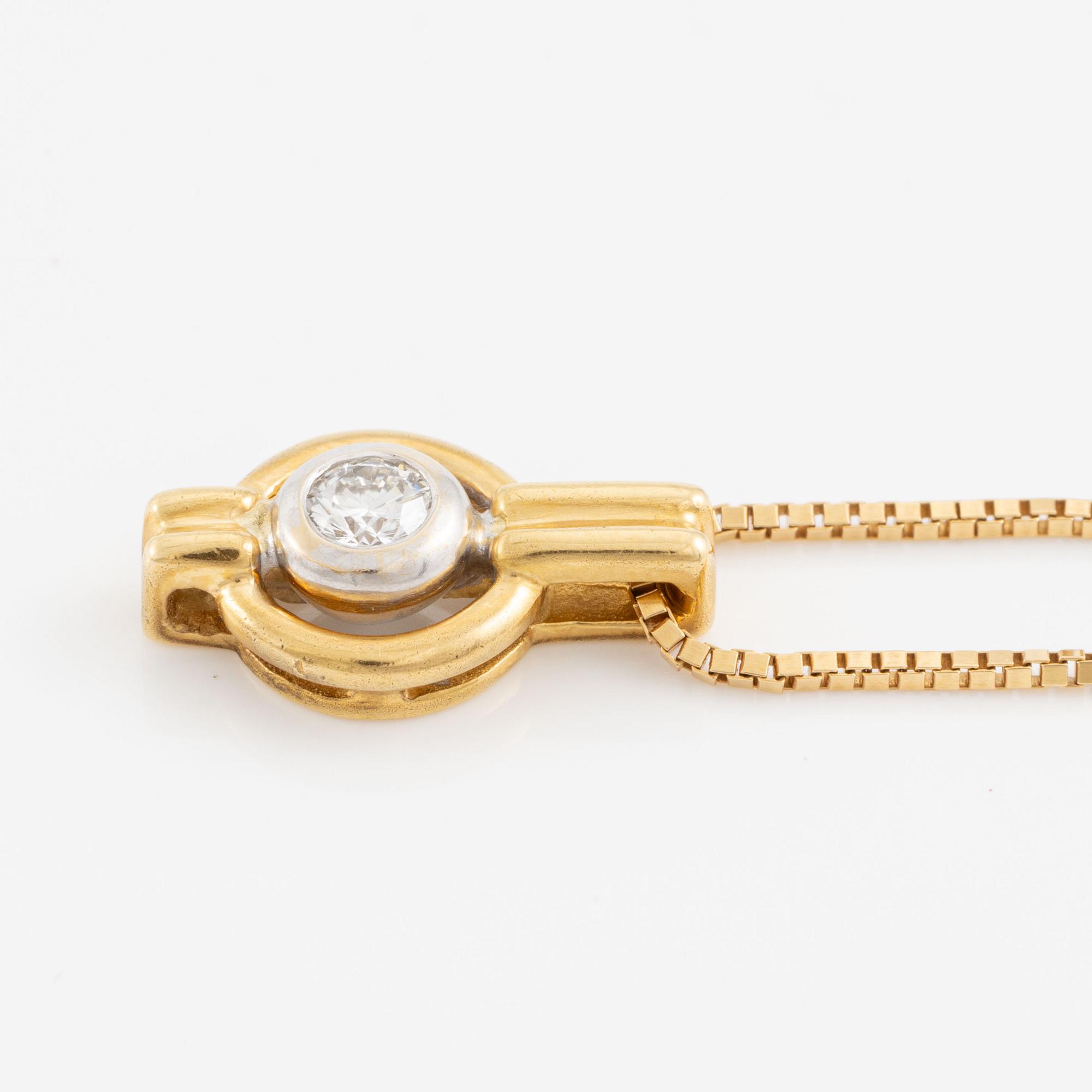 Hängsmycke, 18K guld med briljantslipad diamant.