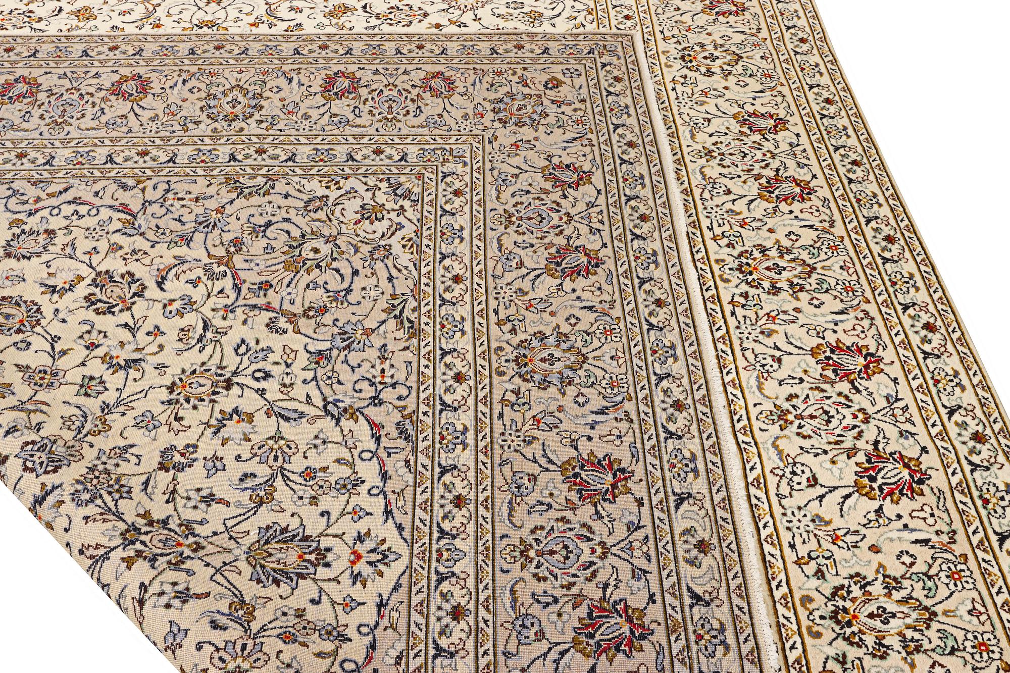 A Kashan carpet c. 405 x 295 cm.