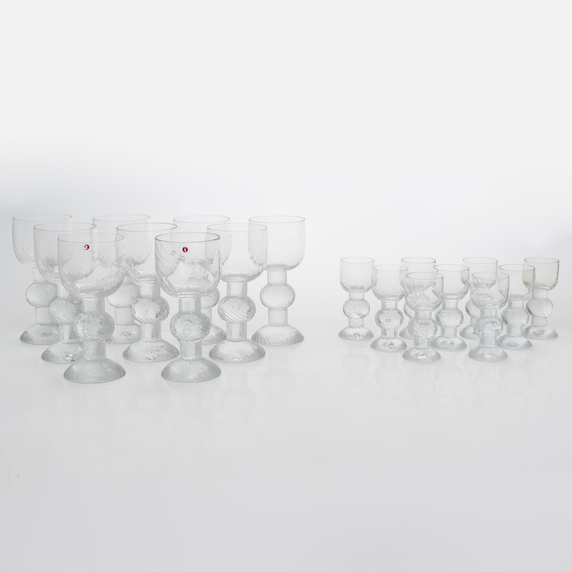 Timo Sarpaneva, dricksglas 18 st, "The knight", Iittala. I produktion 1979 - 1981.