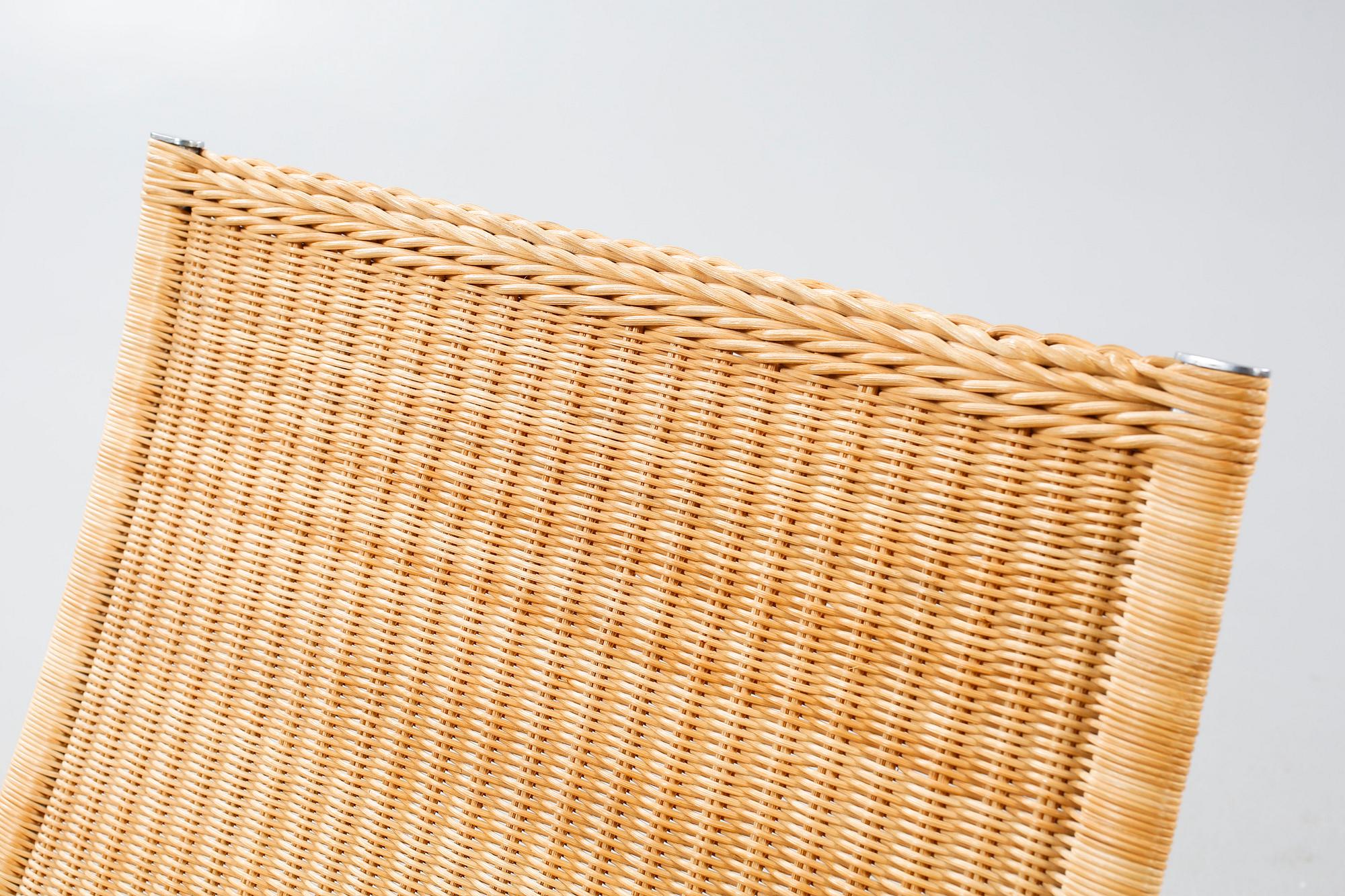 A "PK-22" armchair by Poul Kjaerholm, E Kold Christensens, Denmark, 20th century.