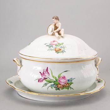 TERRIN samt FAT, "Sachsisk blomst", Royal Copenhagen.