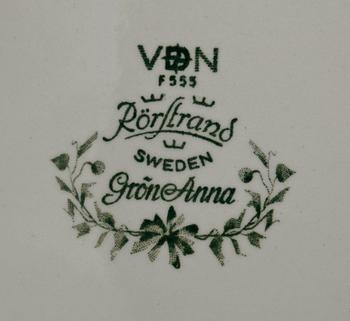 MAT o TESERVISDELAR, 74 st, porslin, "Grön Anna", Rörstrand.