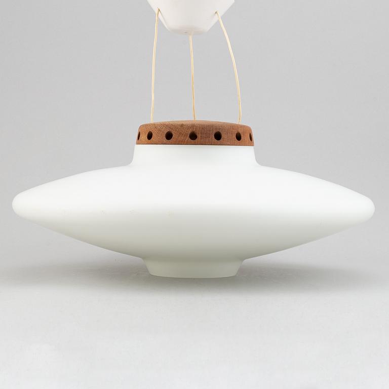 Uno & Östen Kristiansson, a 1960's 'Ufo' model 565 ceiling light, Luxus.