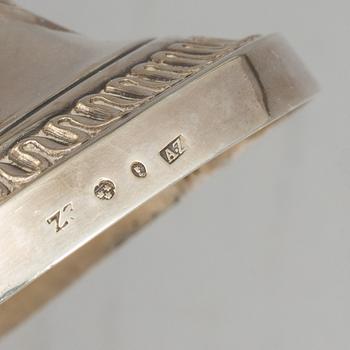 Adolf Zethelius, kaffekanna, silver, Stockholm 1830. Empire.