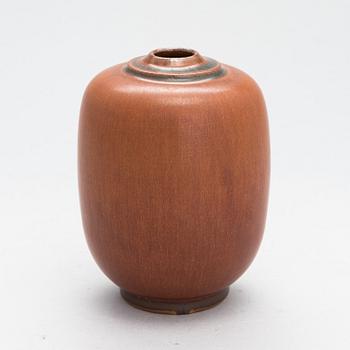 Erich och Ingrid Triller, a stoneware vase, Tobo, Sweden.
