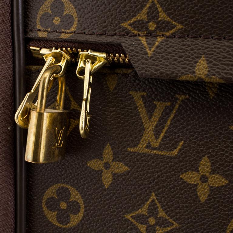 SUITCASE, "Pegase 70", Louis Vuitton.