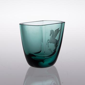 GÖRAN HONGELL, vase, glass, signed and dated, Karhula -47.
