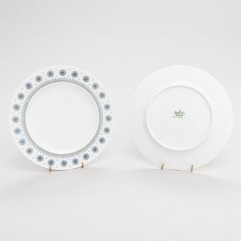 A 28 pieces of porcelain tableware by Tapio Wirkkala, model "Composition/Jääkukka" for Rosenthal, 20th cen.