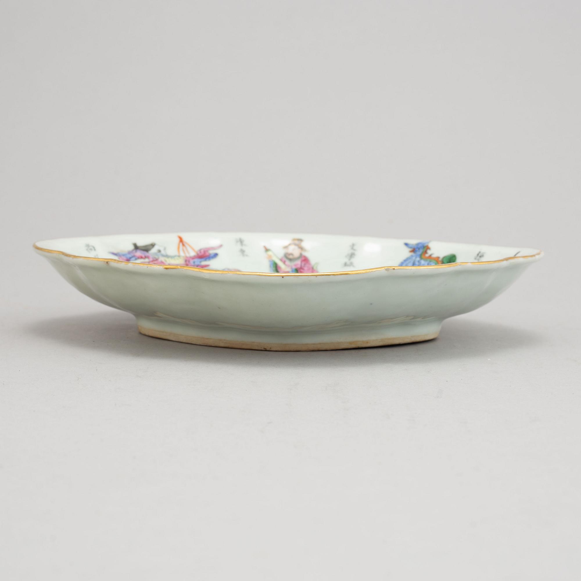 Fat, porslin. Qingdynastin, 1800-tal.