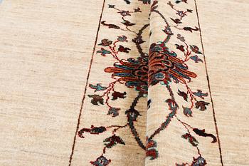A carpet, Ziegler Ariana, ca 300 x 206 cm.