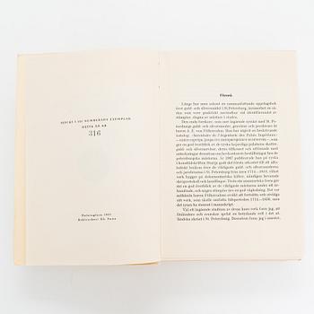 Böcker, 3 st, om silver, Narva, Nyen, S:t Petersburg, Baltikum och Reval. Av L. Bäcksbacka, W. Neumann, A. Friedenthal.