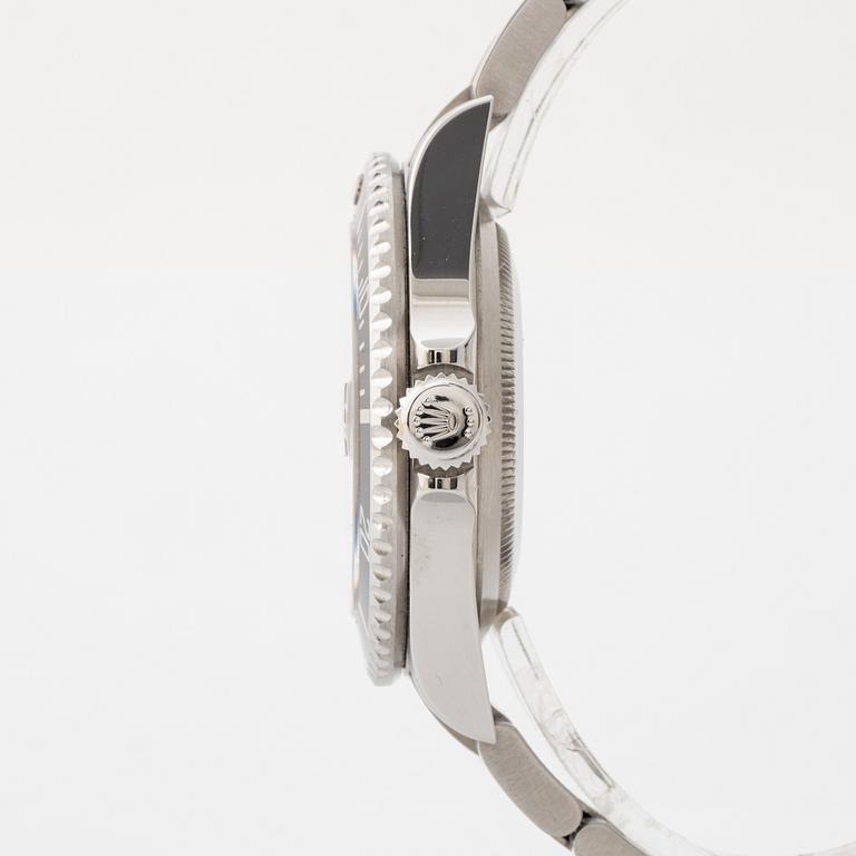 Rolex, Submariner, "Engraved Rehaut".
