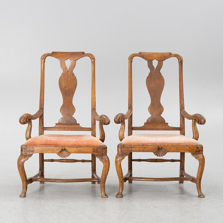 Karmstolar, ett par, senbarock, 1700-talets mitt.