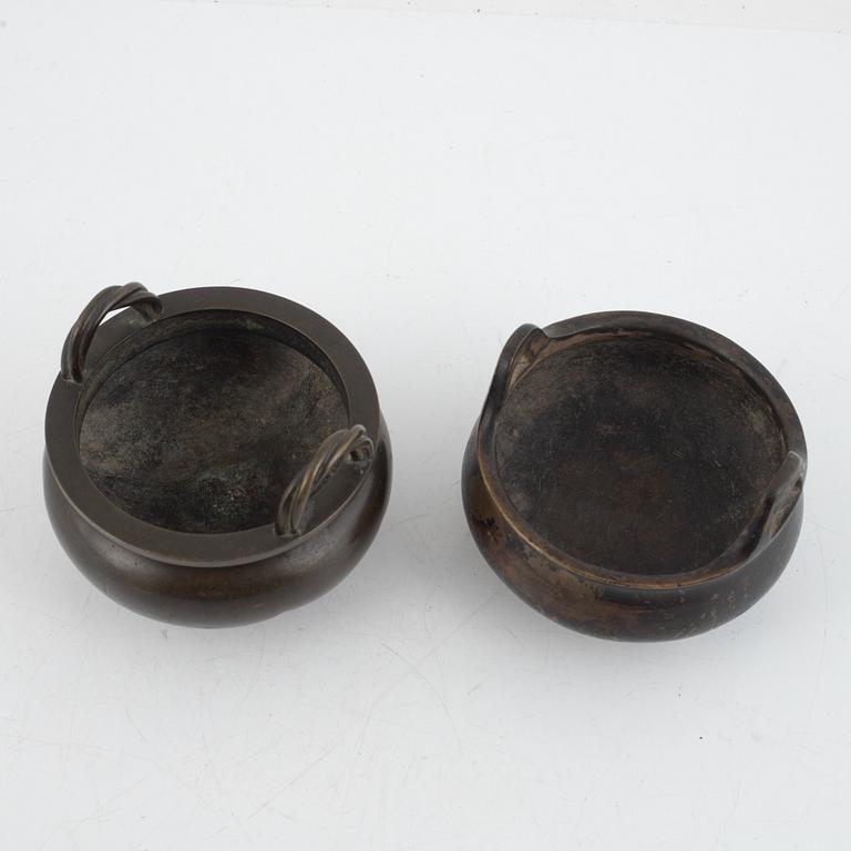 Two bronze incense burners, China, 20th century.