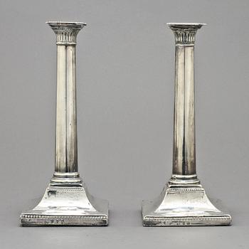LJUSSTAKAR, ett par, silver, London, England, 1816.