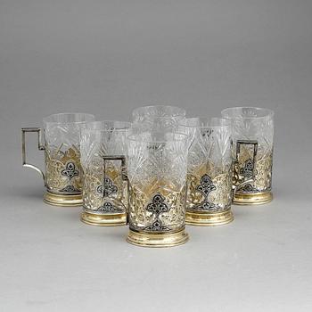 GLAS, 6 st, sannolikt Ryssland, omkring 1900-talets mitt. Silver och glas.