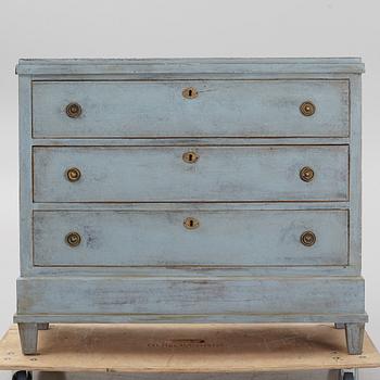 Chest of drawers, 19th century.